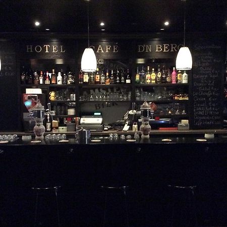 Hotel Den Berg Geertruidenberg Bagian luar foto
