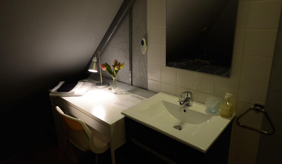 Hotel Den Berg Geertruidenberg Bagian luar foto