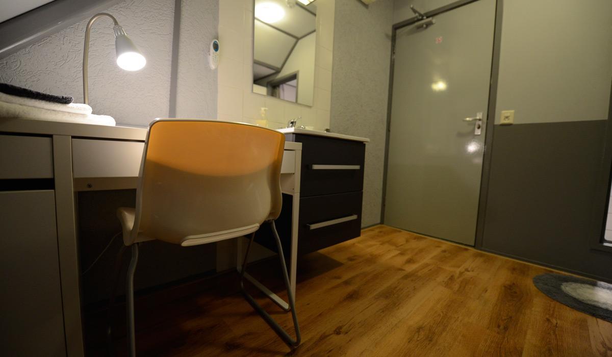 Hotel Den Berg Geertruidenberg Bagian luar foto